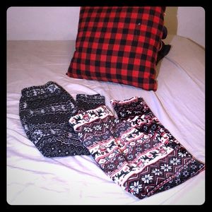 Lot of Two Christmas Leggings 🎄❄️